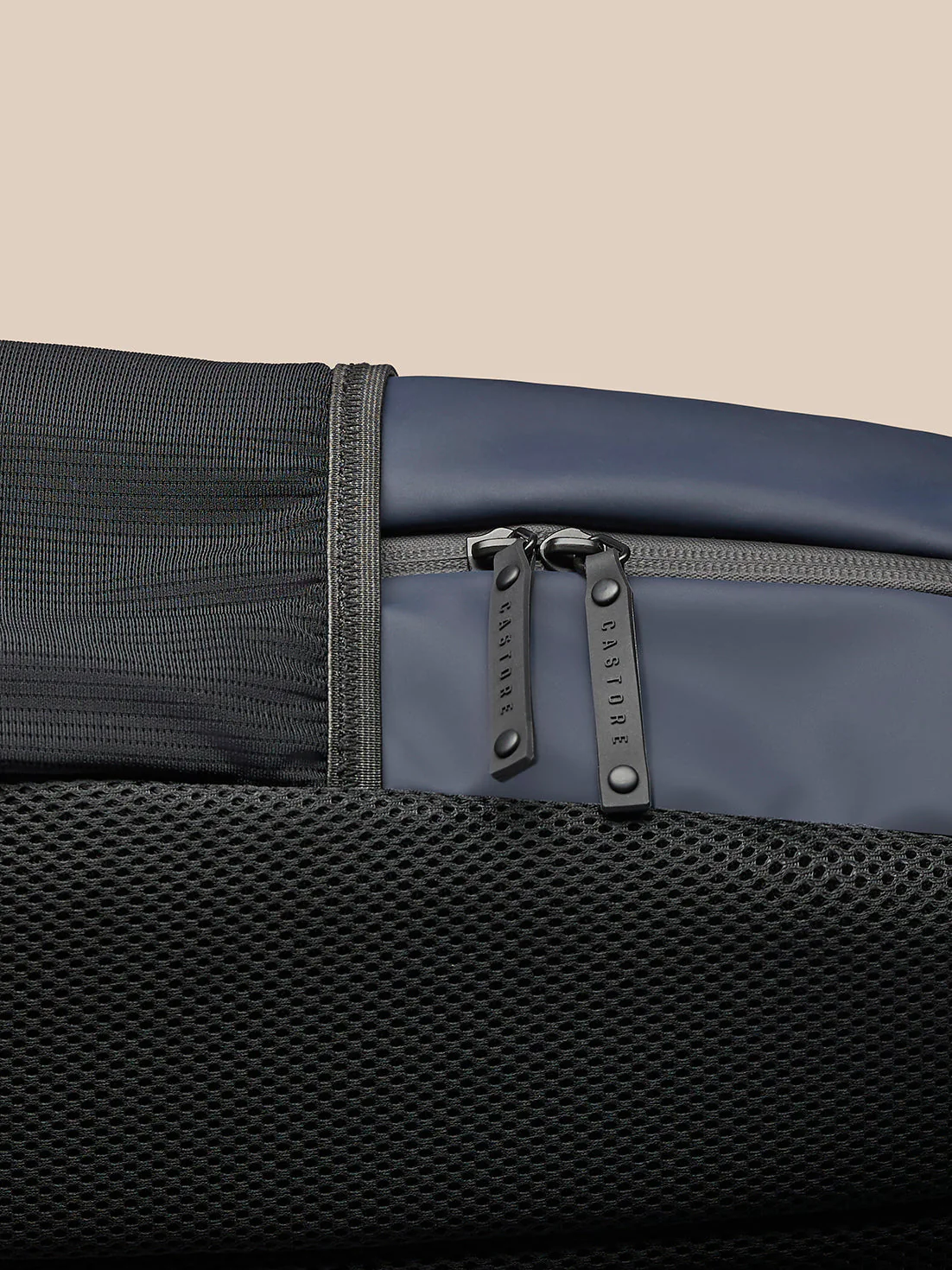 ACTIVE SMALL BACKPACK - NAVY - Image 5
