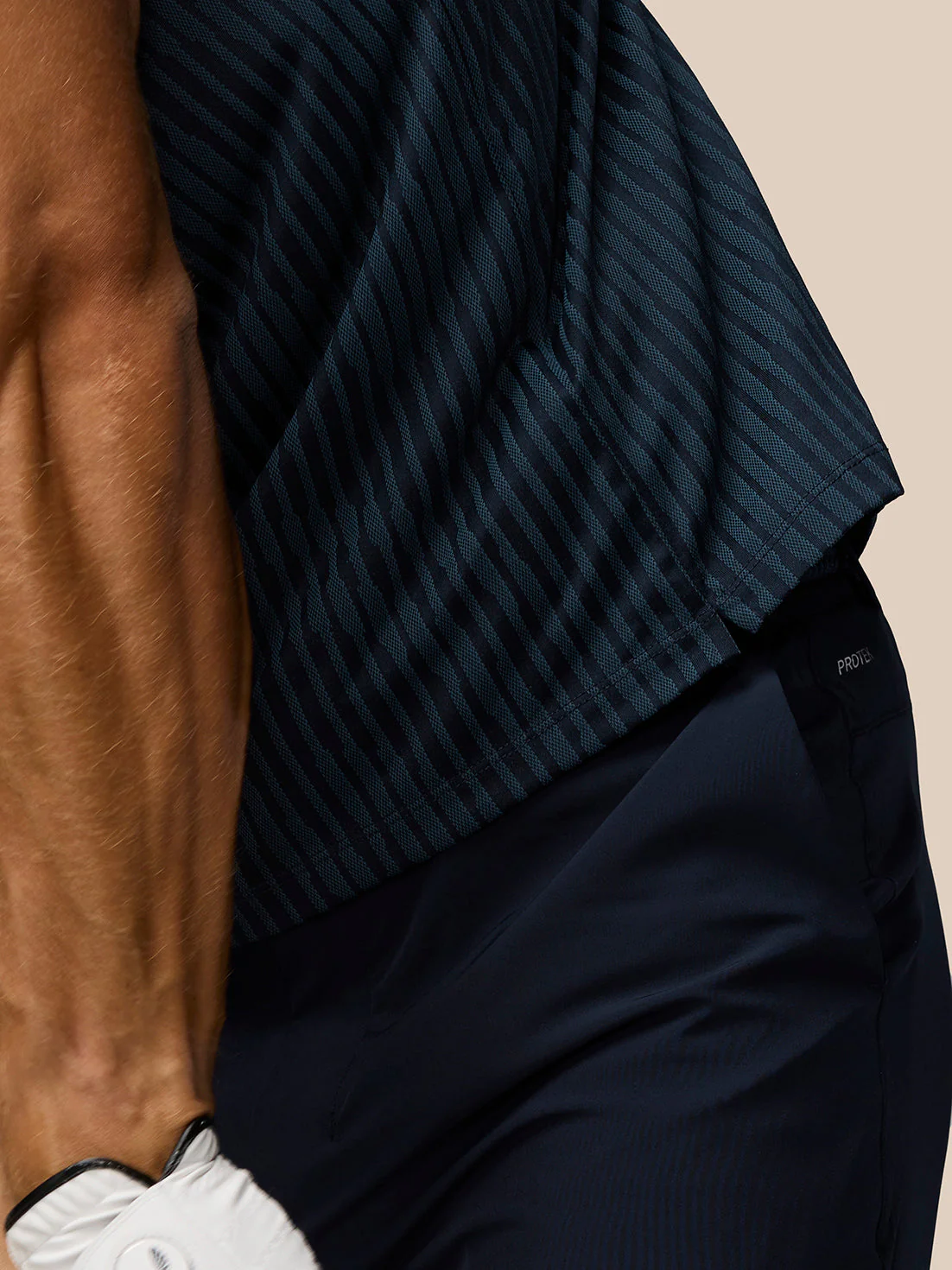 GOLF PINNACLE GLOW POLO - MIDNIGHT NAVY - Image 7