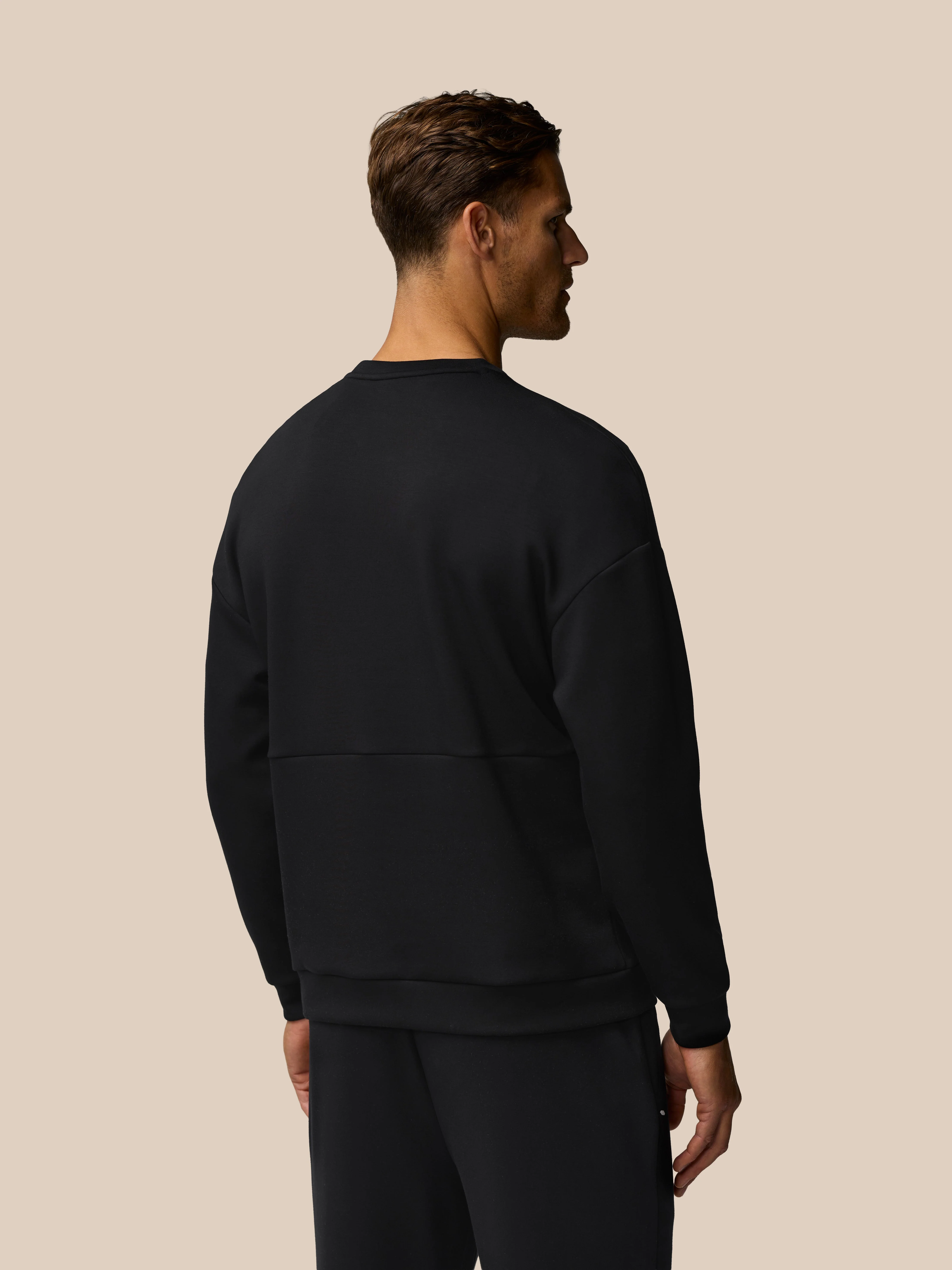 TRAVEL LIFESTYLE SWEATSHIRT - BLACK - Image 3