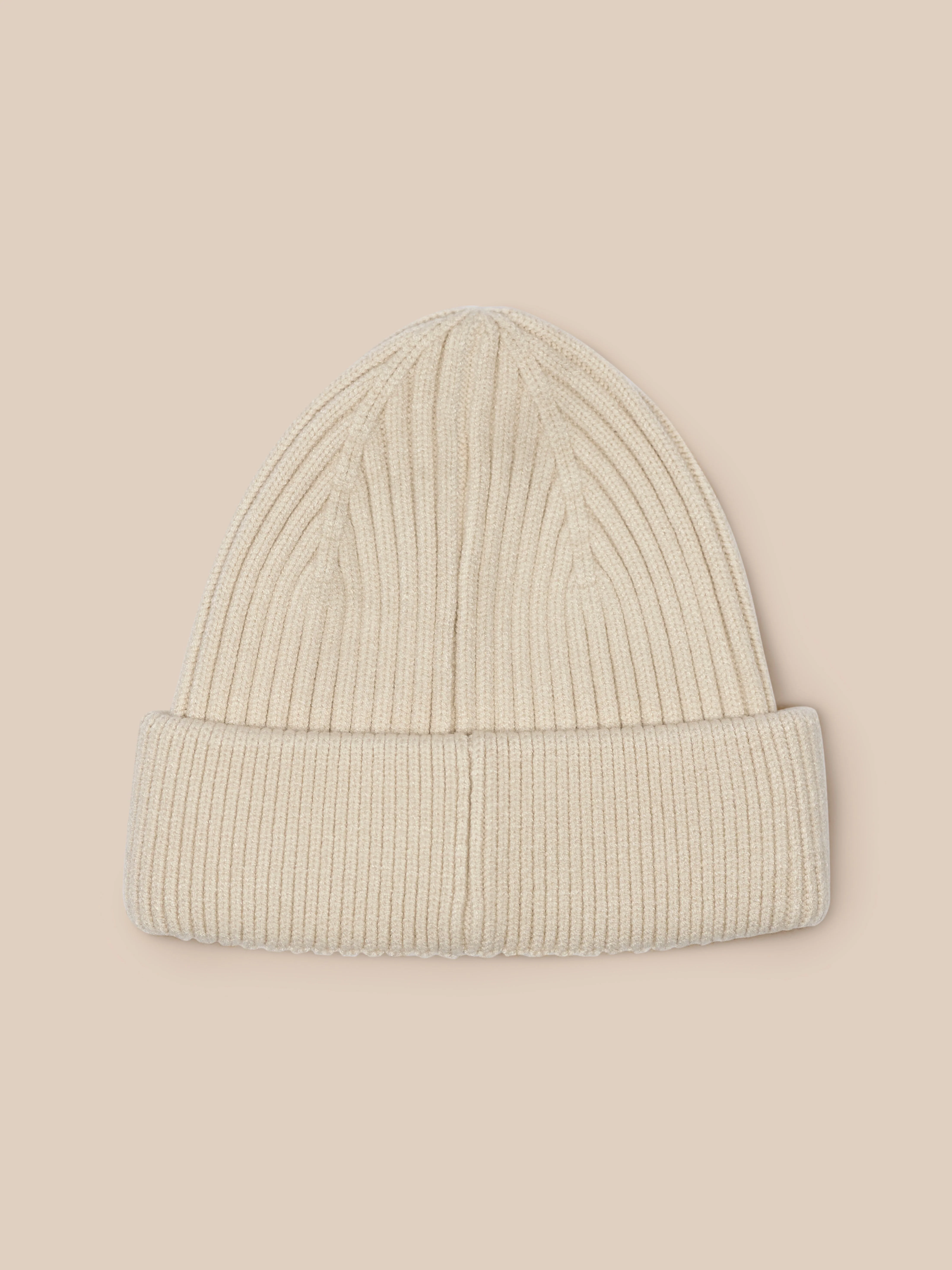 ACTIVE BEANIE - STONE - Image 4